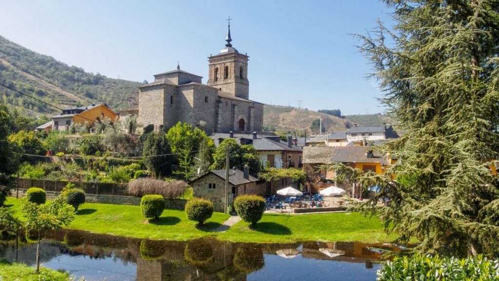 Iglesia de San Nicolás en Molinaseca